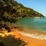 Casa da Dona Nina (Pé na Areia / Vista para o Mar)